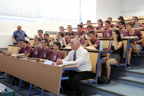 Megnyílt a Magyar Asztronautikai Társaság űrtábora Székesfehérváron